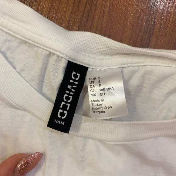 H&M crop top - Picture 3 of 3